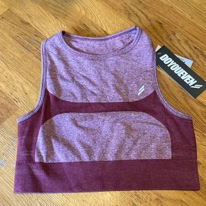 DOYOUEVEN High Neck Sports Bra, maroon. New with tags.